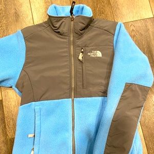 The North Face fleece women’s XS blue
